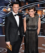 Emma-2014-march-86th-annual-academy-awards_14.jpg