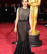 Emma-2014-march-86th-annual-academy-awards_65.jpg