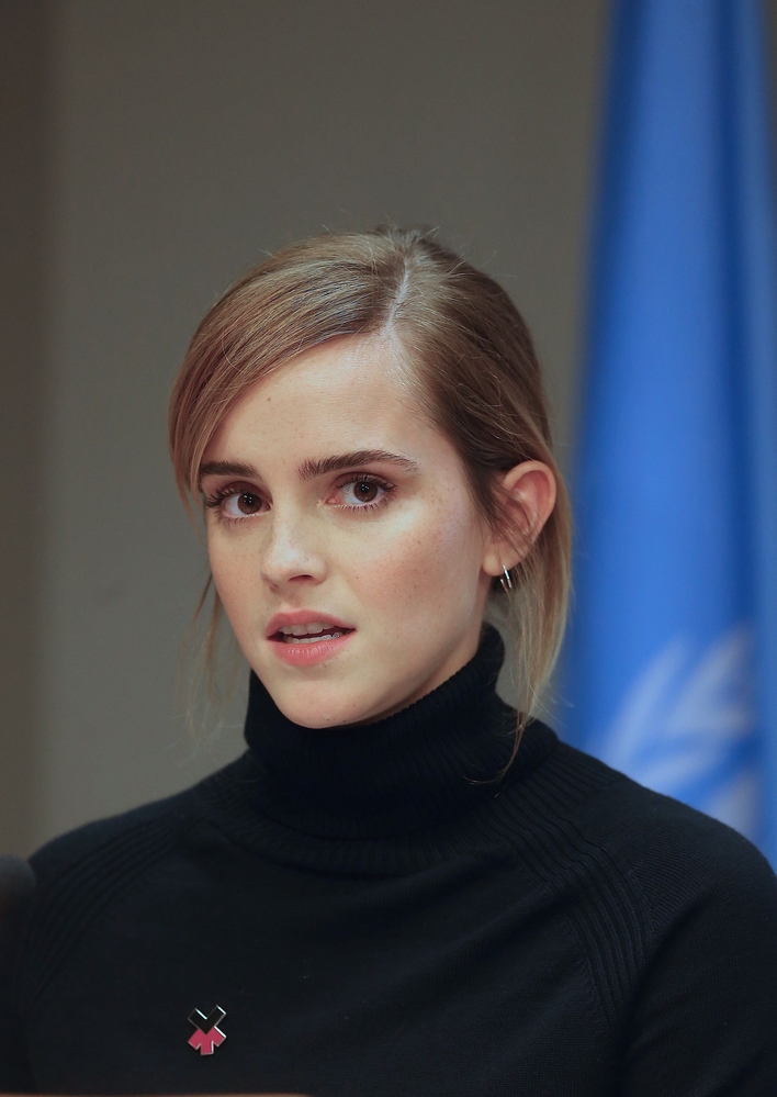 emma_watson_2016_heforshe_university_parity_report_launch_nyc_055.jpg