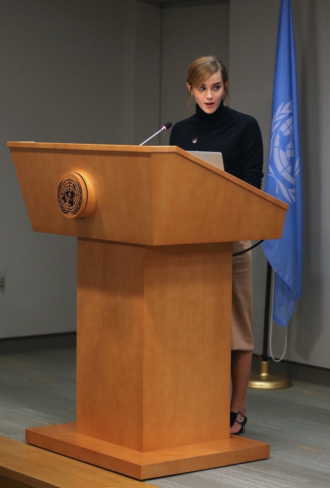 emma_watson_2016_heforshe_university_parity_report_launch_nyc_063.jpg