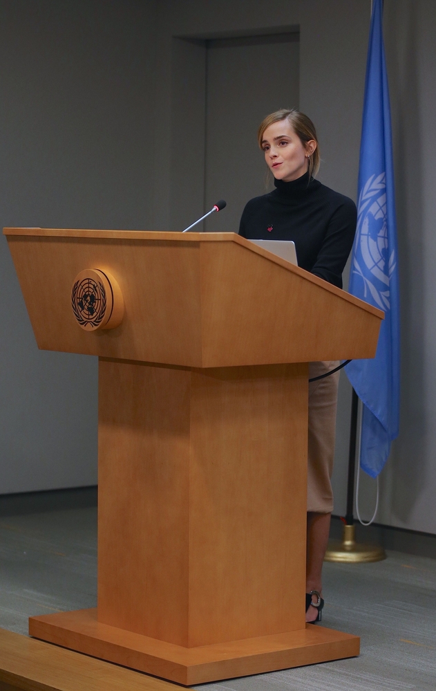emma_watson_2016_heforshe_university_parity_report_launch_nyc_064.jpg