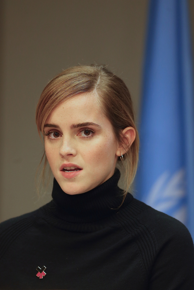 emma_watson_2016_heforshe_university_parity_report_launch_nyc_069.jpg