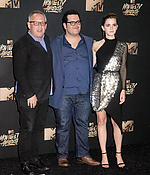 emma_watson_2017_may_7th_mtv_movie_tv_awards_119.jpg
