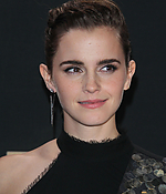emma_watson_2017_may_7th_mtv_movie_tv_awards_180.jpg