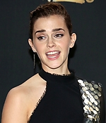 emma_watson_2017_may_7th_mtv_movie_tv_awards_214.jpg