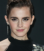 emma_watson_2017_may_7th_mtv_movie_tv_awards_476.jpg