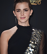 emma_watson_2017_may_7th_mtv_movie_tv_awards_487.jpg