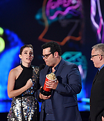 emma_watson_2017_may_7th_mtv_movie_tv_awards_515.jpg