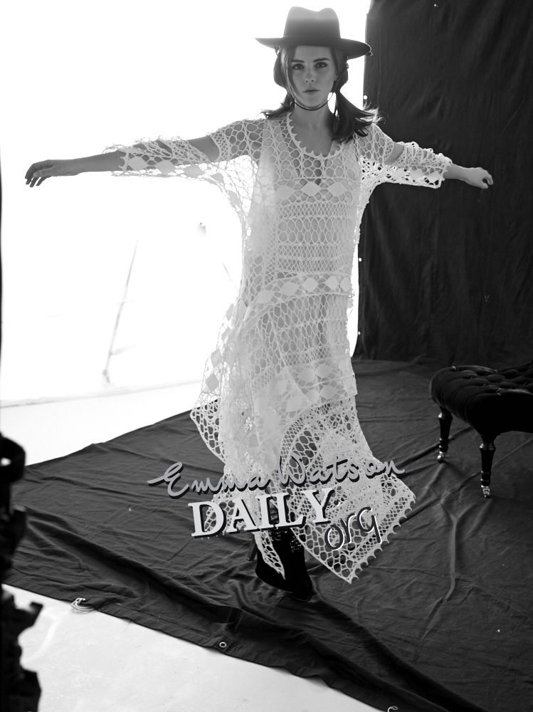 EEW_2014shoot_elle_us_carter_smith_tags_08.jpg
