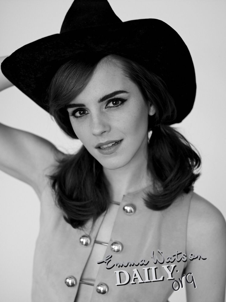 EEW_2014shoot_elle_us_carter_smith_tags_17.jpg