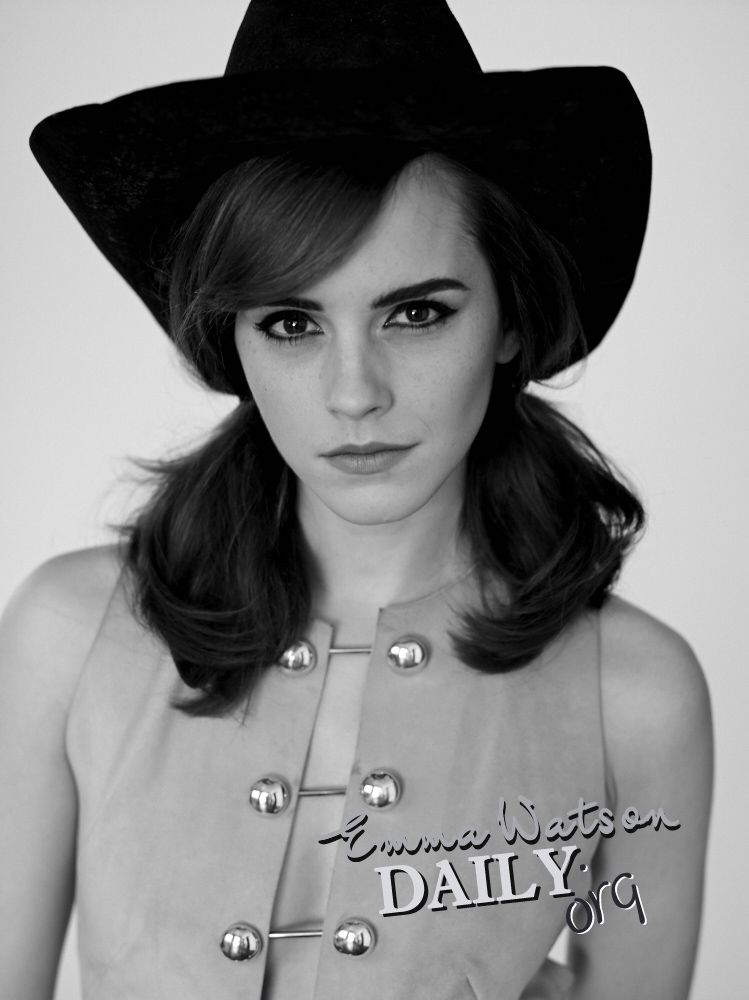EEW_2014shoot_elle_us_carter_smith_tags_19.jpg