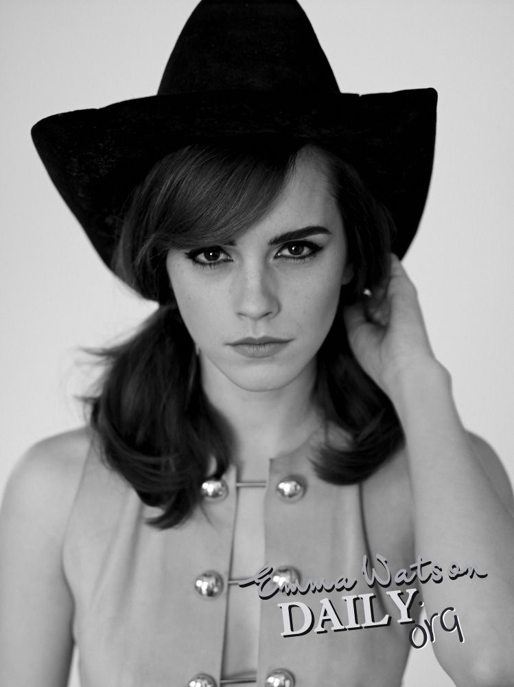 EEW_2014shoot_elle_us_carter_smith_tags_30.jpg