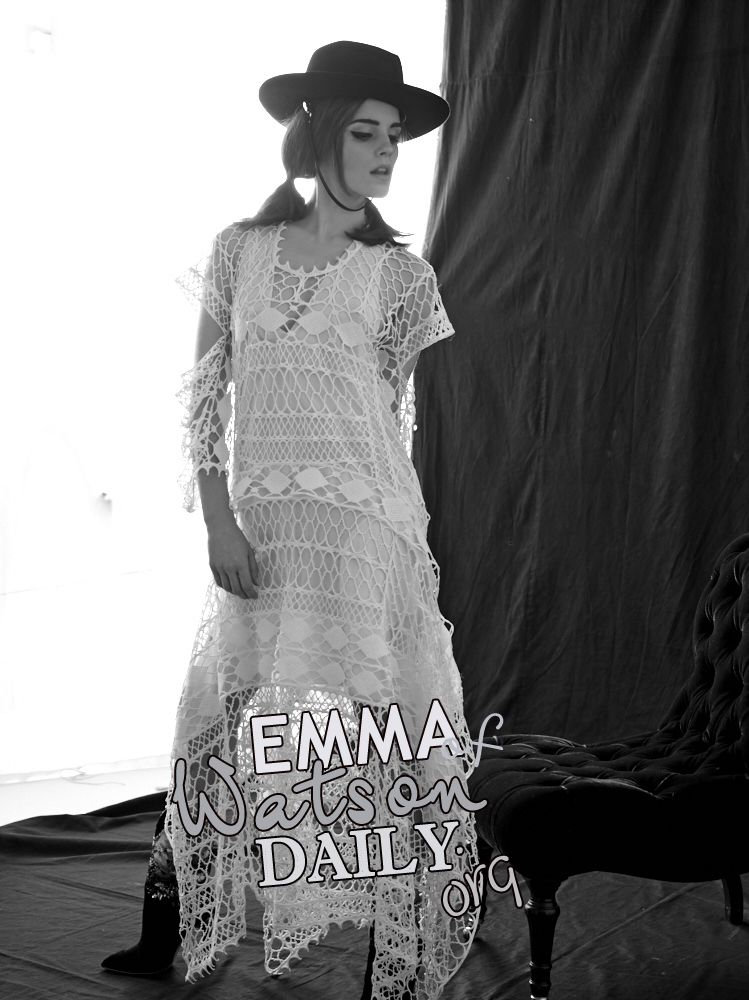EEW_2014shoot_elle_us_carter_smith_tags_36.jpg