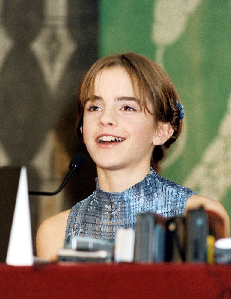 EEW_2002event_oct25_hp_cos_london_press_con_001.jpg