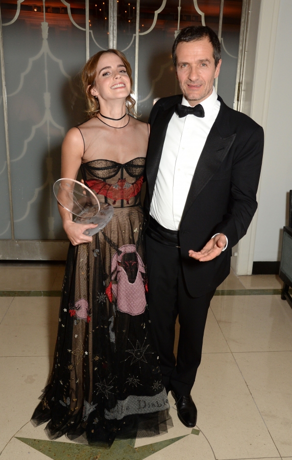 EEW_2016event_harpers_bazaar_women_of_the_year_awards_27.jpg