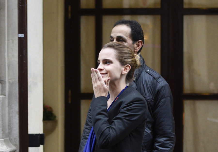 EEW_2017candid_feb20_leaves_le_meurice_hotel_in_paris_06.jpg