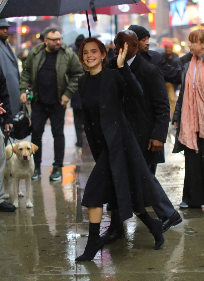 EEW_2017candid_mar10_goodmorning_america_in_nyc_arrival_101.jpg