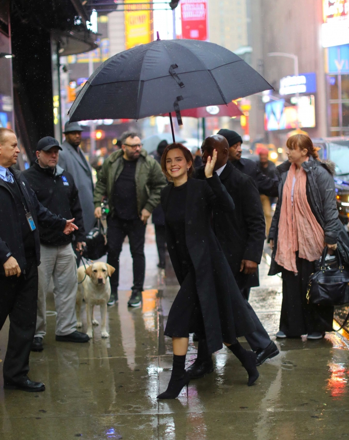 EEW_2017candid_mar10_goodmorning_america_in_nyc_arrival_104.jpg