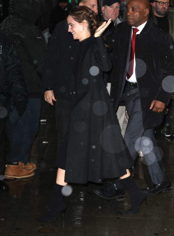 EEW_2017candid_mar10_goodmorning_america_in_nyc_arrival_124.jpg