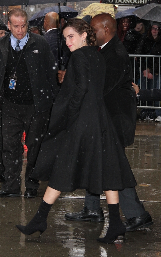 EEW_2017candid_mar10_goodmorning_america_in_nyc_arrival_20.jpg