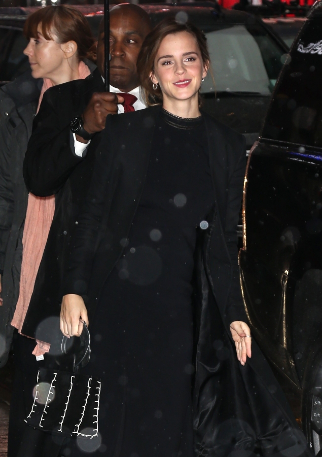 EEW_2017candid_mar10_goodmorning_america_in_nyc_arrival_45.jpg