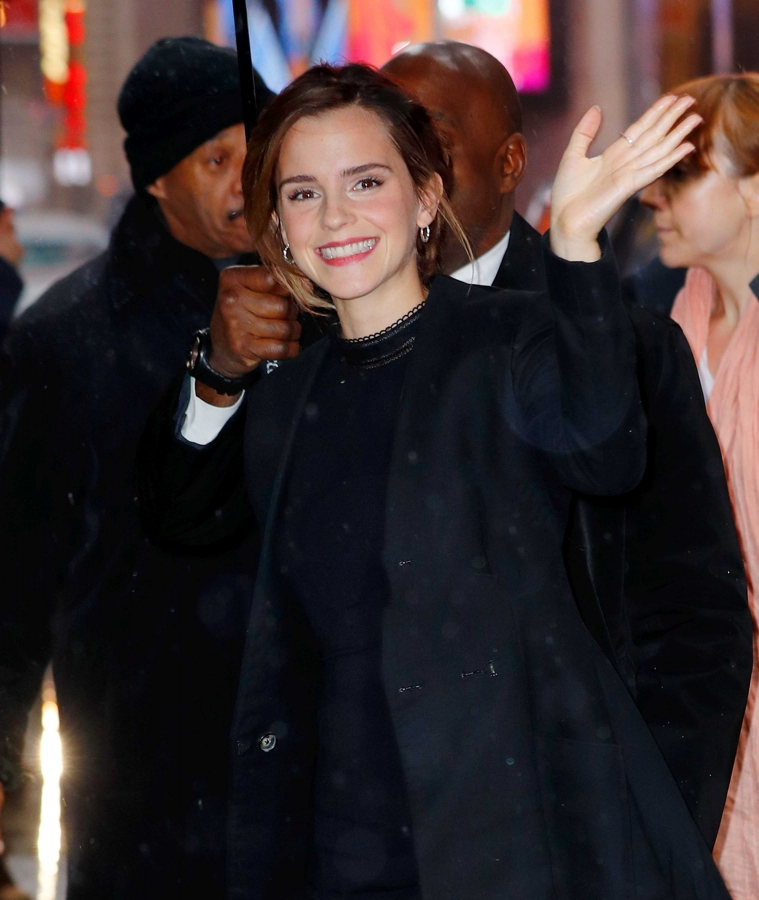 EEW_2017candid_mar10_goodmorning_america_in_nyc_arrival_56.jpg