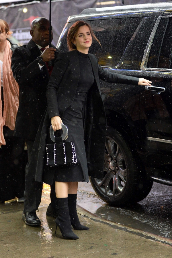 EEW_2017candid_mar10_goodmorning_america_in_nyc_arrival_83.jpg