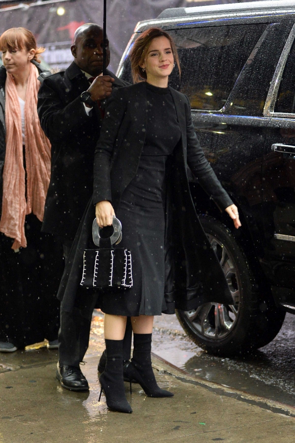 EEW_2017candid_mar10_goodmorning_america_in_nyc_arrival_84.jpg