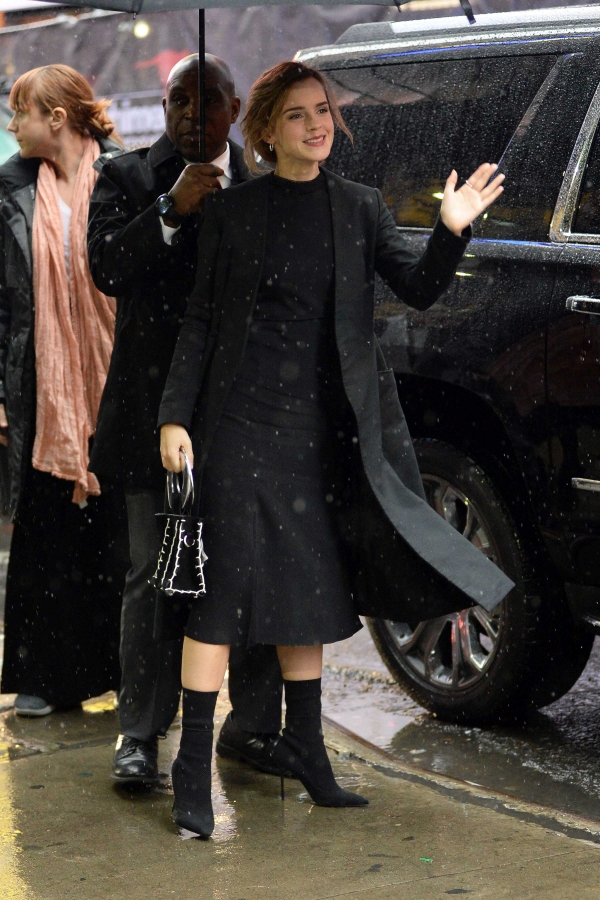 EEW_2017candid_mar10_goodmorning_america_in_nyc_arrival_86.jpg