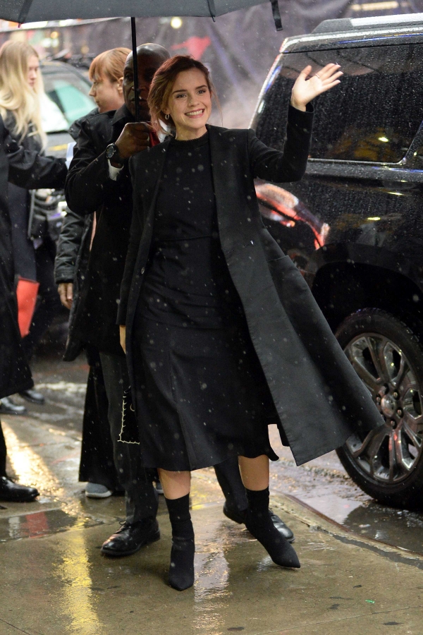 EEW_2017candid_mar10_goodmorning_america_in_nyc_arrival_96.jpg