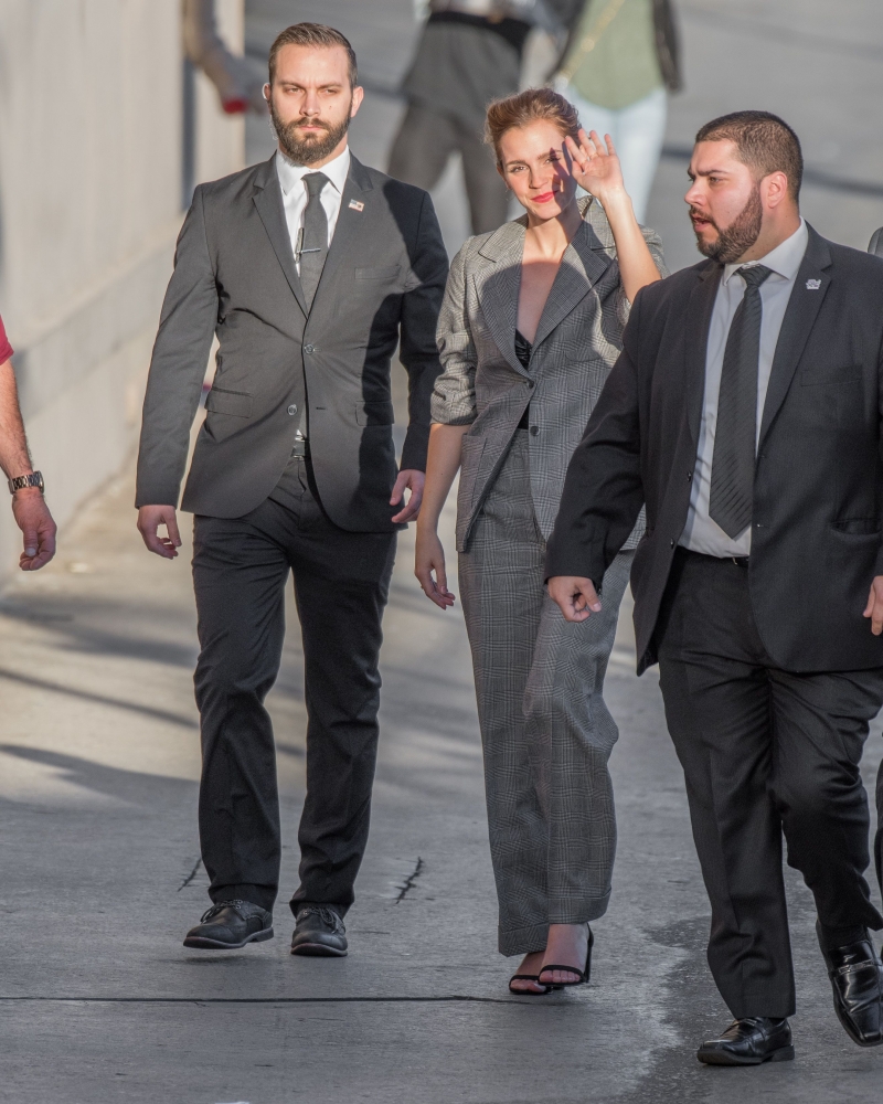 EEW_2017candid_mar6_arrives_to_jimmy_kimmel_live_in_la_113.jpg
