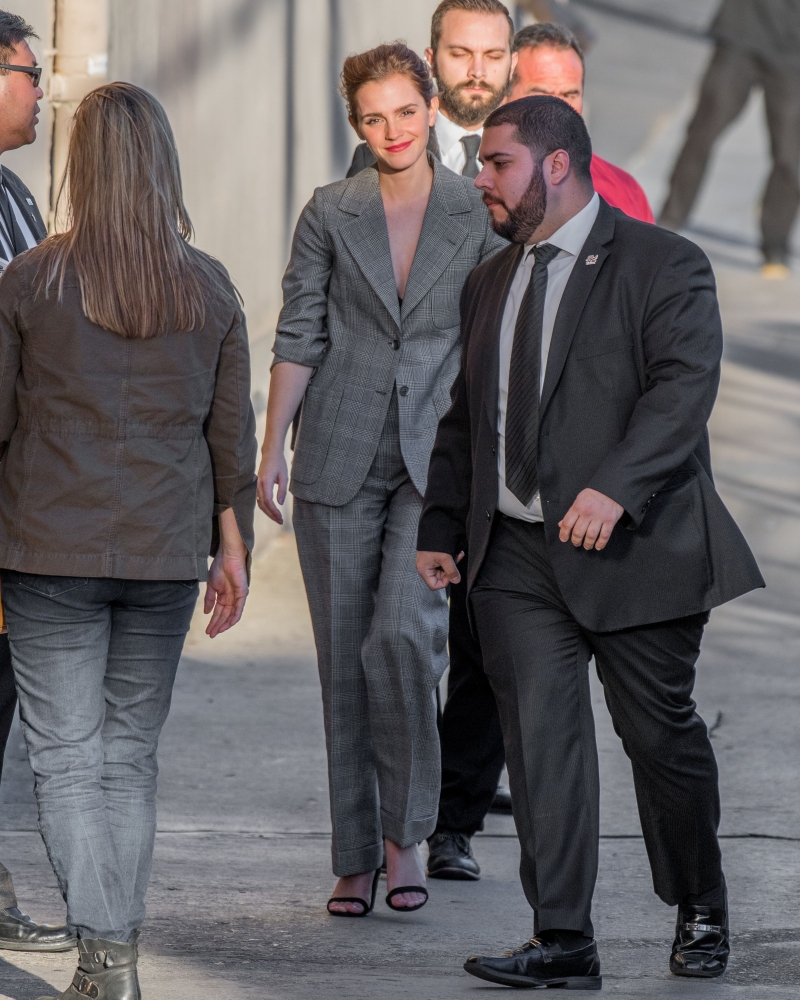 EEW_2017candid_mar6_arrives_to_jimmy_kimmel_live_in_la_118.jpg