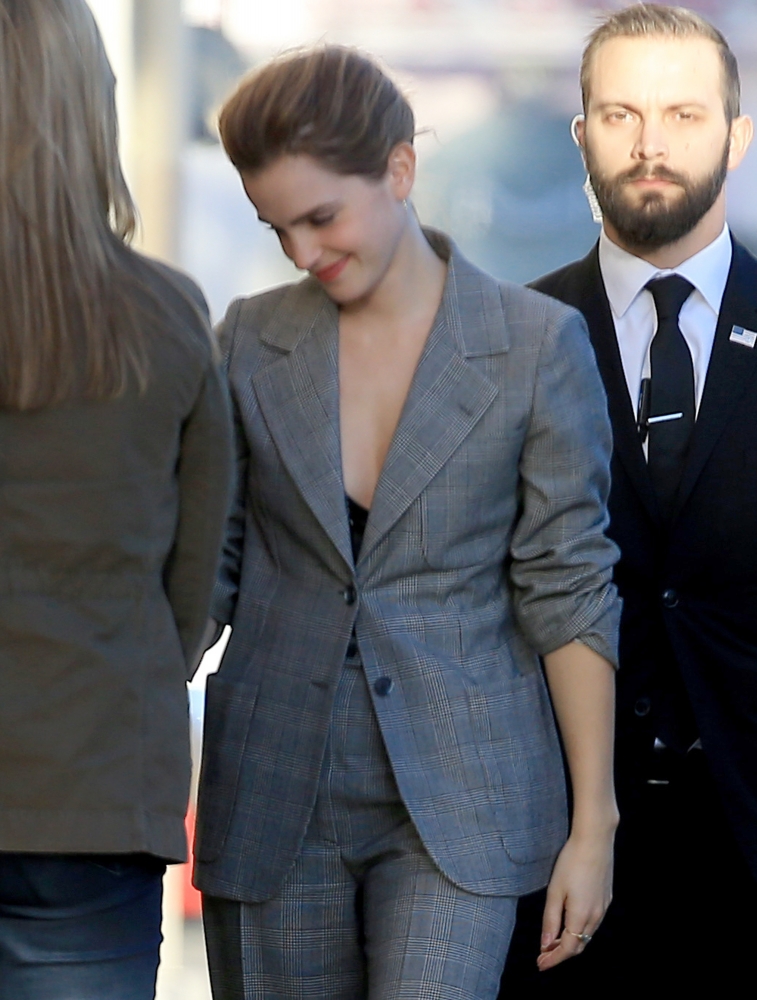 EEW_2017candid_mar6_arrives_to_jimmy_kimmel_live_in_la_69.jpg