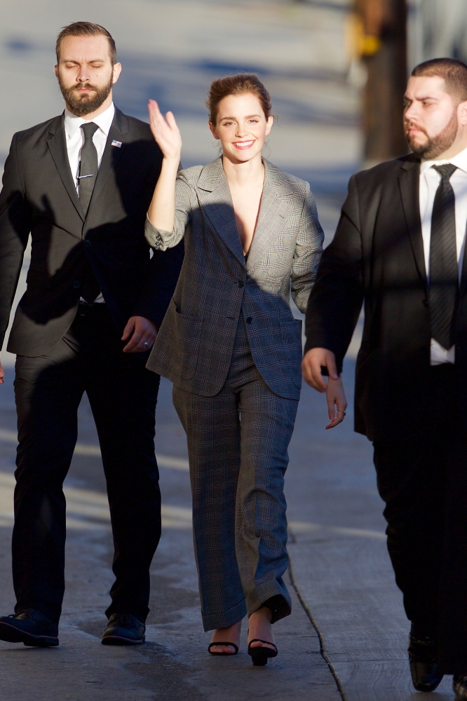 EEW_2017candid_mar6_arrives_to_jimmy_kimmel_live_in_la_82.jpg