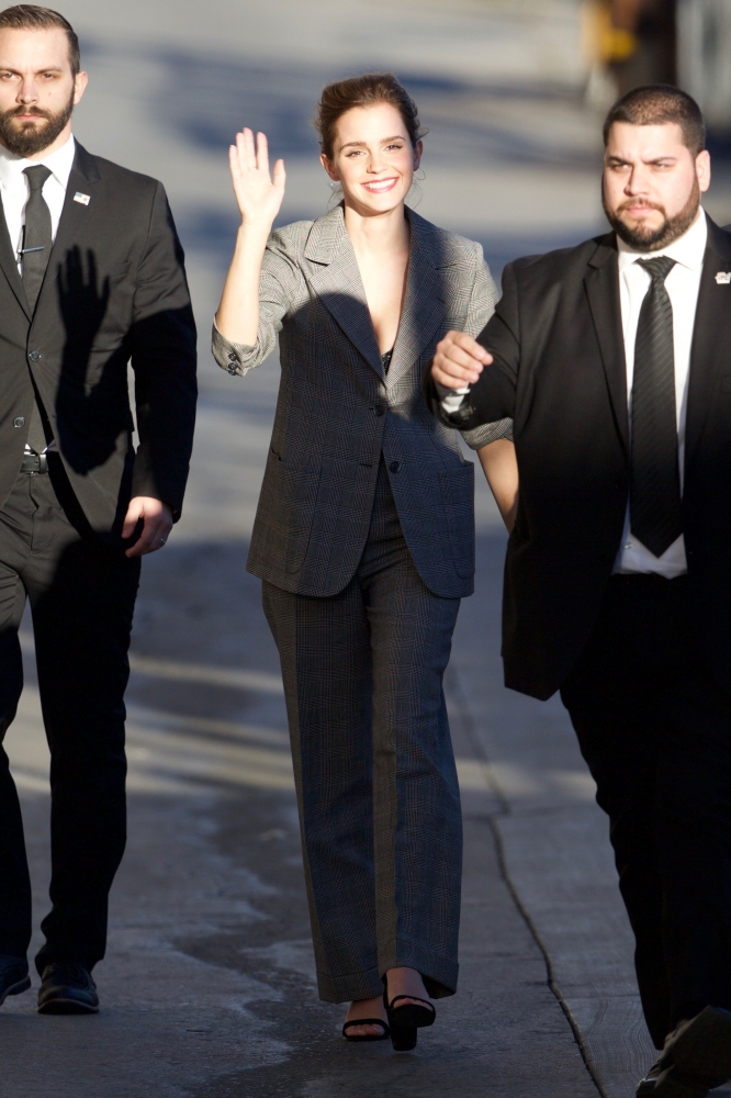 EEW_2017candid_mar6_arrives_to_jimmy_kimmel_live_in_la_90.jpg