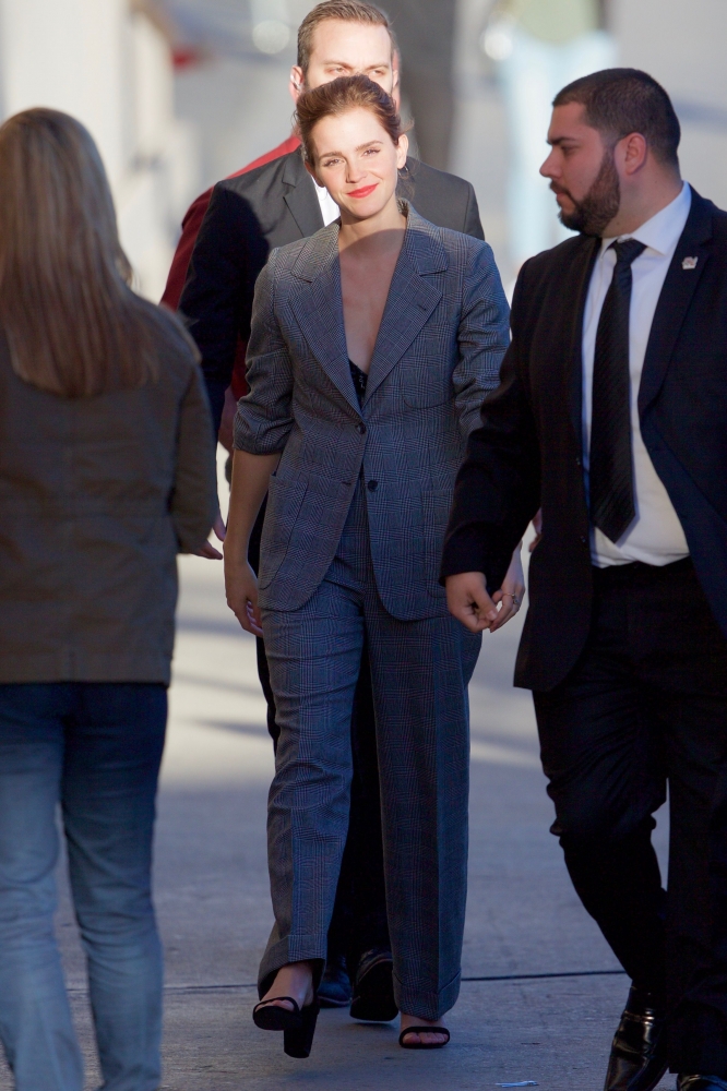 EEW_2017candid_mar6_arrives_to_jimmy_kimmel_live_in_la_99.jpg