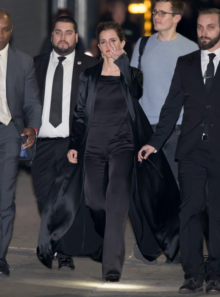EEW_2017candid_mar6_leaves_jkimmel_live_in_la_01.jpg
