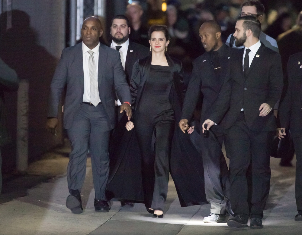 EEW_2017candid_mar6_leaves_jkimmel_live_in_la_02.jpg