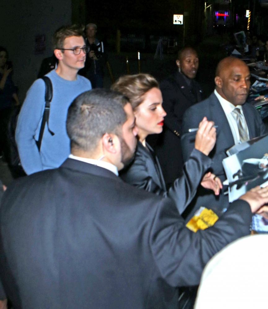 EEW_2017candid_mar6_leaves_jkimmel_live_in_la_15.jpg