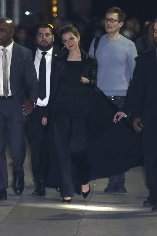 EEW_2017candid_mar6_leaves_jkimmel_live_in_la_30.jpg