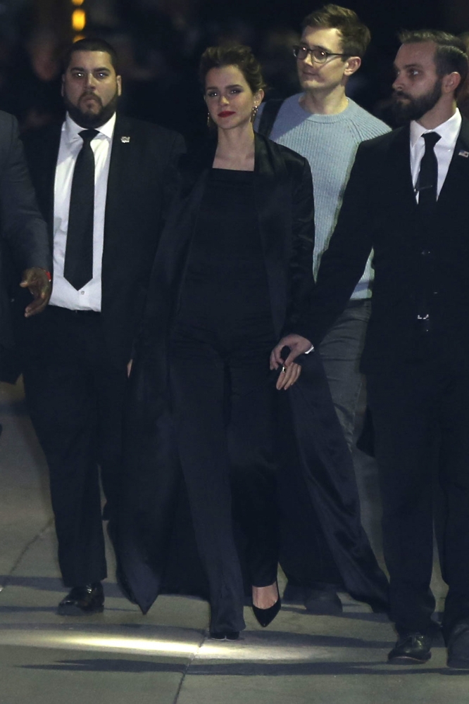 EEW_2017candid_mar6_leaves_jkimmel_live_in_la_31.jpg