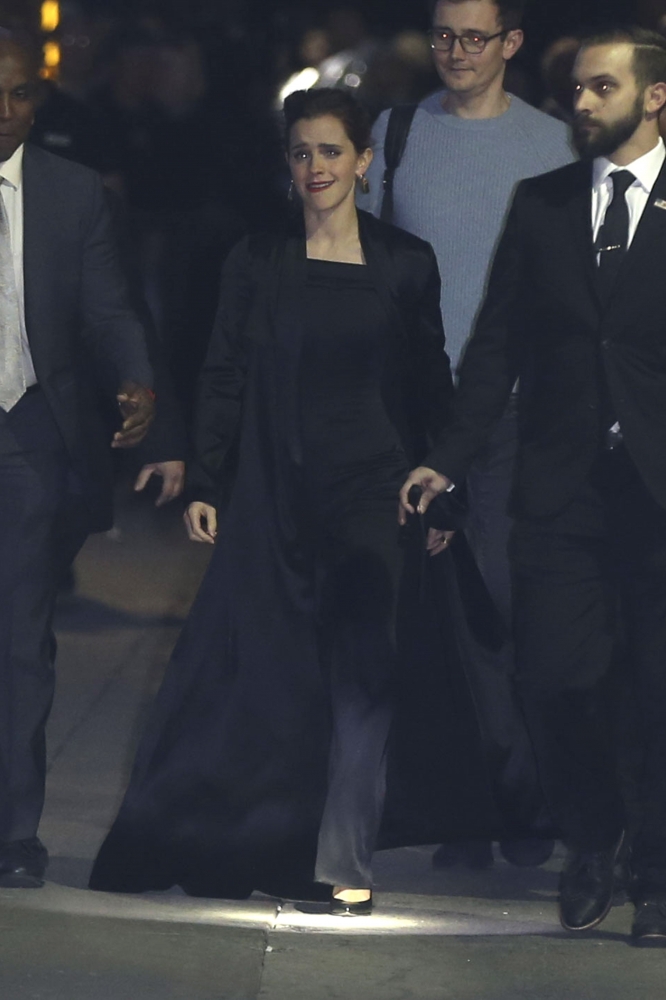 EEW_2017candid_mar6_leaves_jkimmel_live_in_la_32.jpg