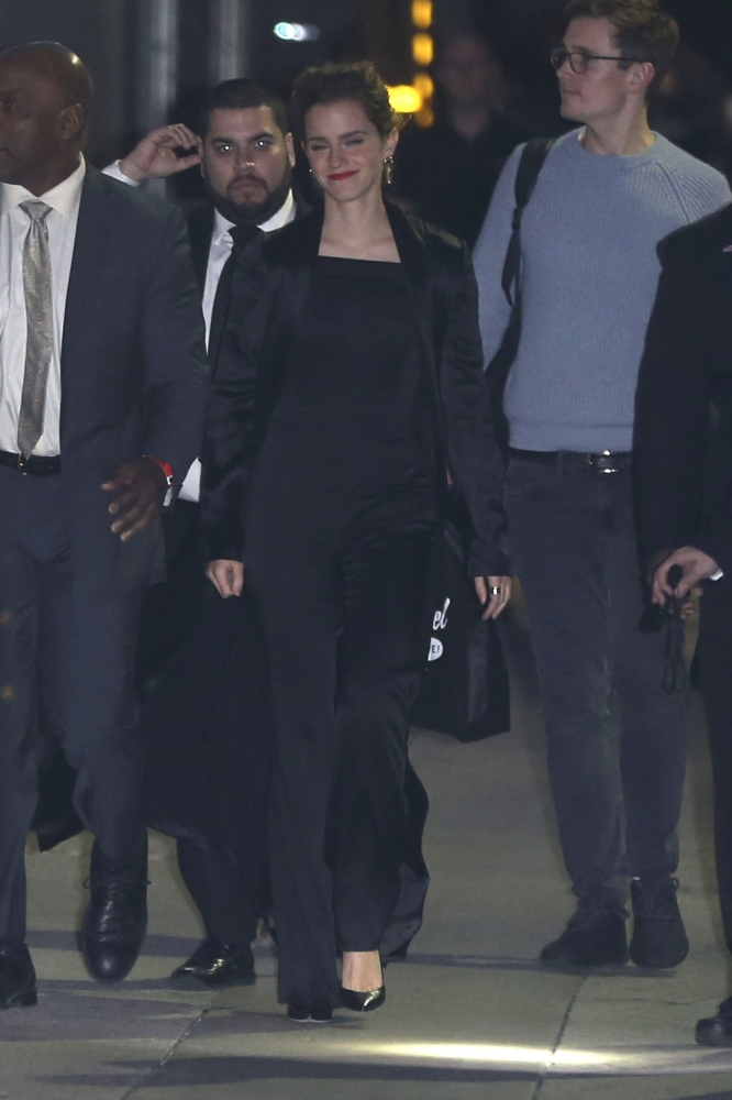 EEW_2017candid_mar6_leaves_jkimmel_live_in_la_34.jpg