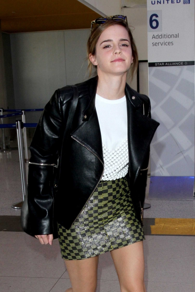 EEW_2017candid_march7_departs_from_lax_airport_80.jpg