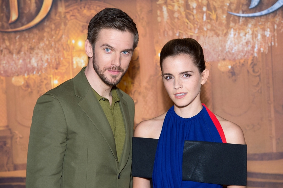 EEW_2017event_feb20_batb_paris_photocall_033.jpg