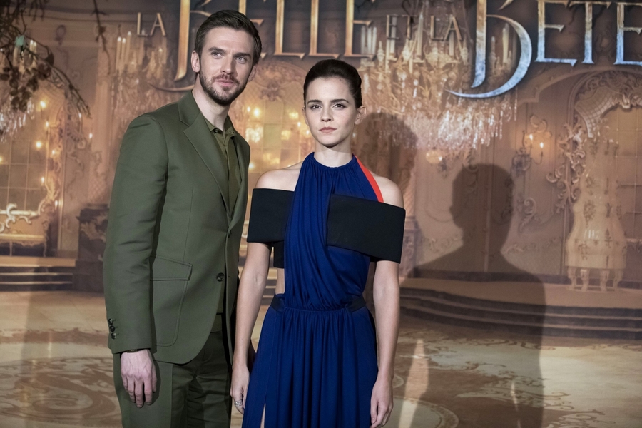 EEW_2017event_feb20_batb_paris_photocall_069.jpg