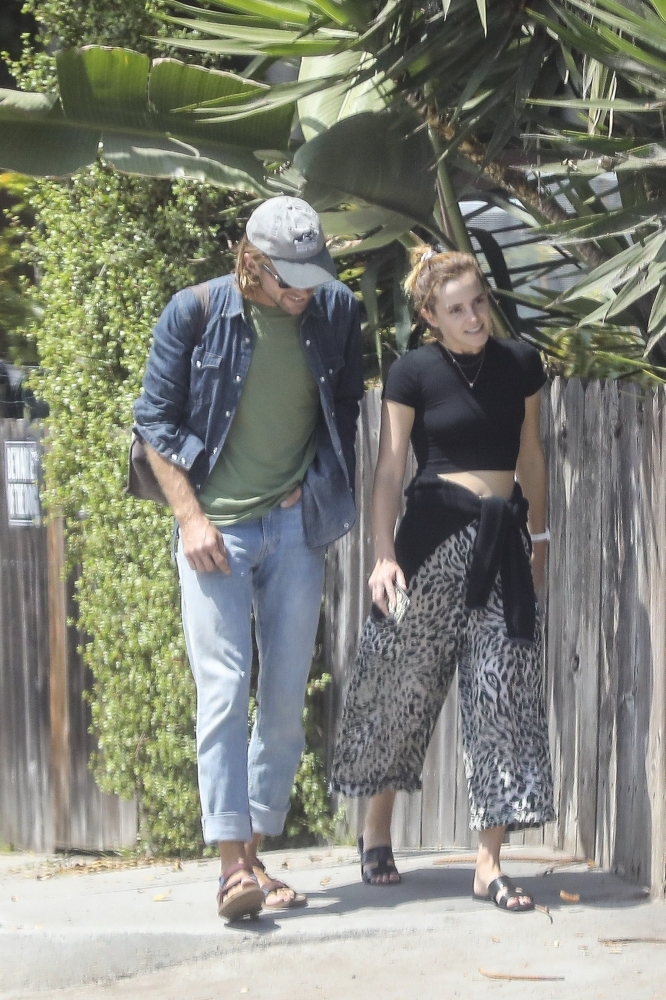 EEW_2019candid_aug28_out_for_lunch_at_double_zero_pizza_015.jpg