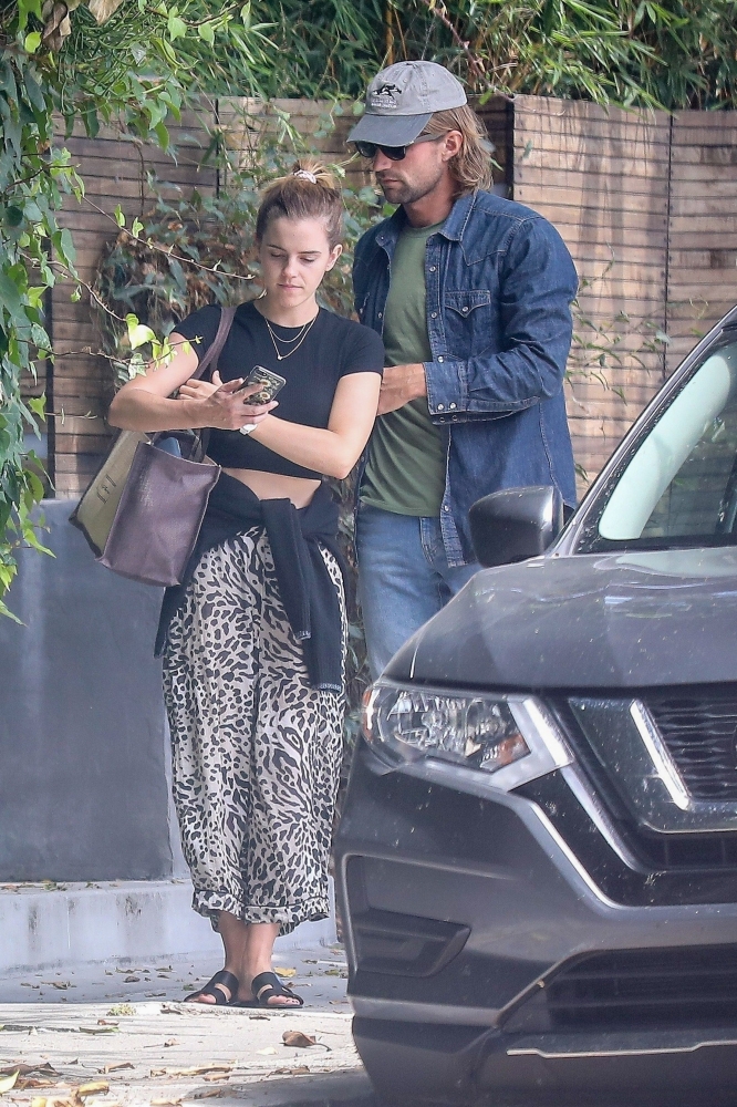 EEW_2019candid_aug28_out_for_lunch_at_double_zero_pizza_022.jpg