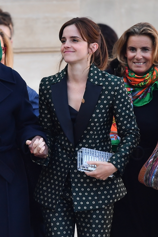 EEW_2019candid_g7_france_1st_meeting_arrival_038.jpg