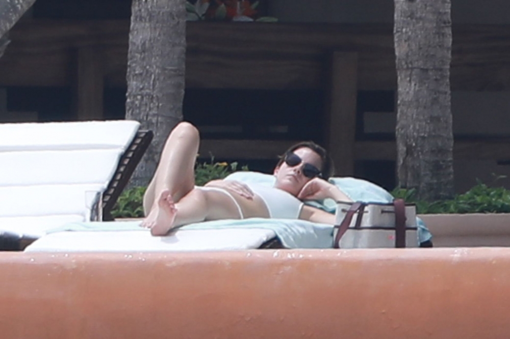EEW_2019candid_in_cabo_san_lucas_mexico_004.jpg